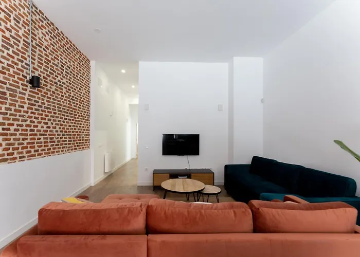Luxe North